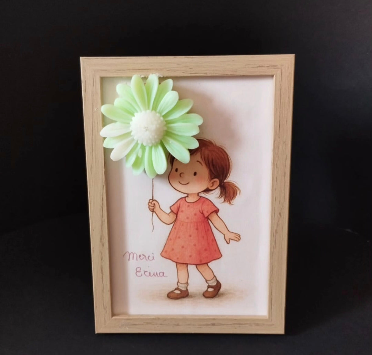 cadre personnalisable- portrait chibi et marguerite parfumée